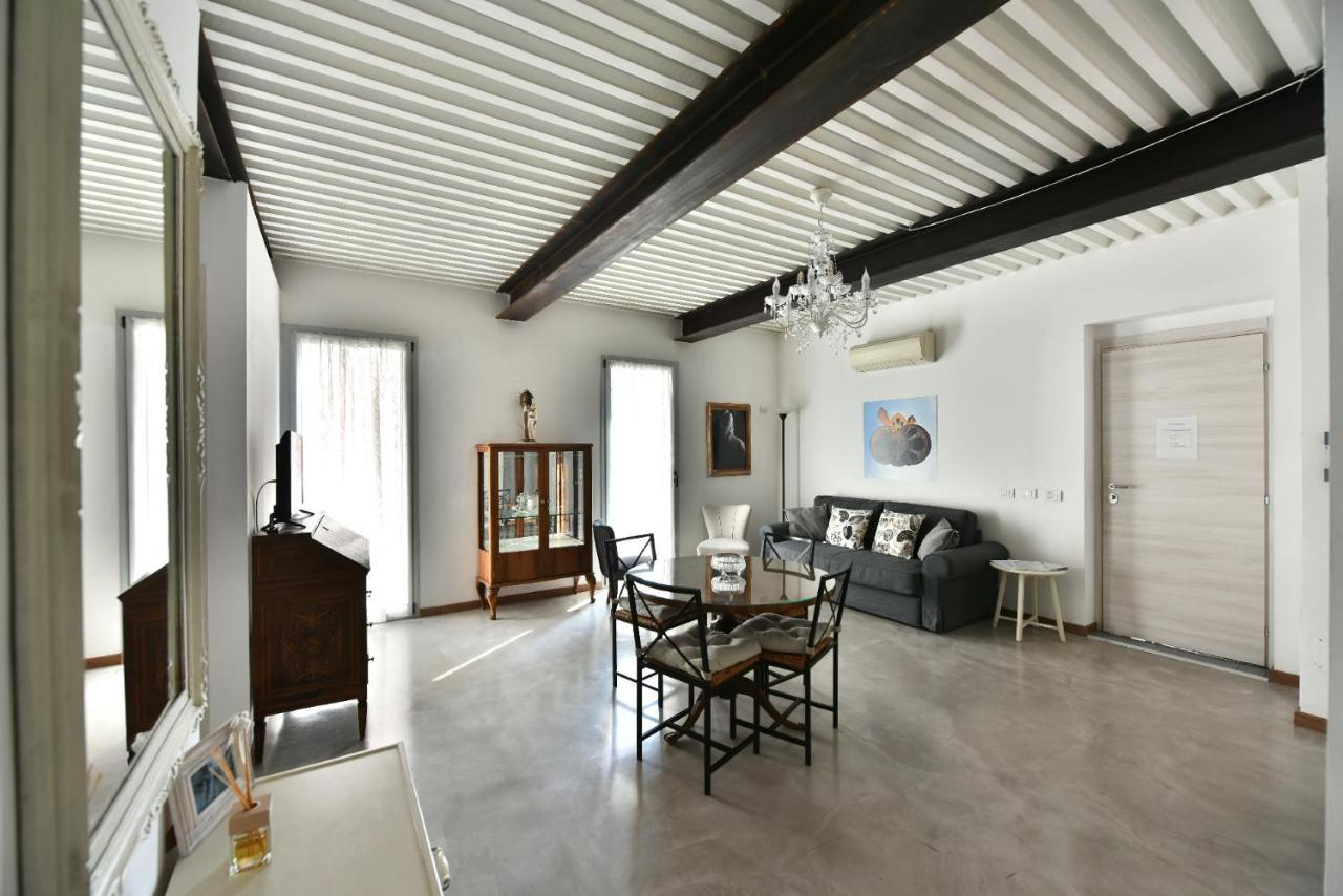 B&B Fiera Milano Rho Pero Eksteriør billede