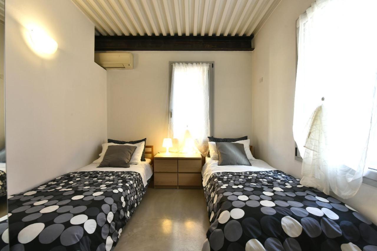 B&B Fiera Milano Rho Pero Eksteriør billede